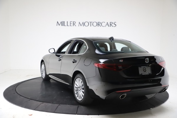 New 2021 Alfa Romeo Giulia Q4 for sale Call for price at Alfa Romeo of Westport in Westport CT 06880 5