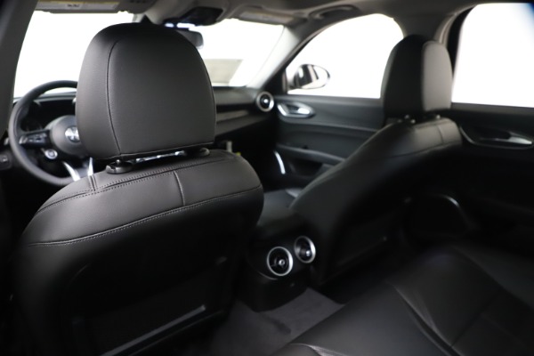 New 2021 Alfa Romeo Giulia Q4 for sale Sold at Alfa Romeo of Westport in Westport CT 06880 20