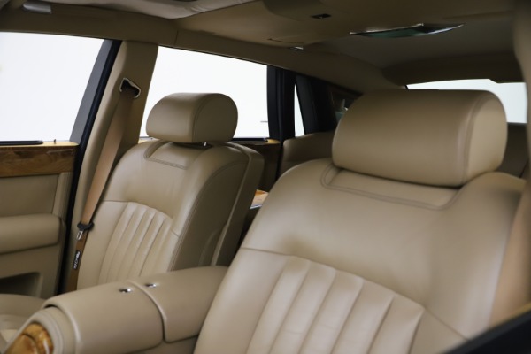 Used 2006 Rolls-Royce Phantom for sale $109,900 at Alfa Romeo of Westport in Westport CT 06880 23