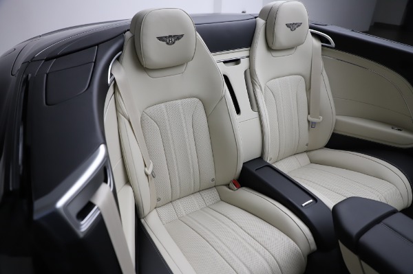 Used 2021 Bentley Continental GT V8 for sale Sold at Alfa Romeo of Westport in Westport CT 06880 28