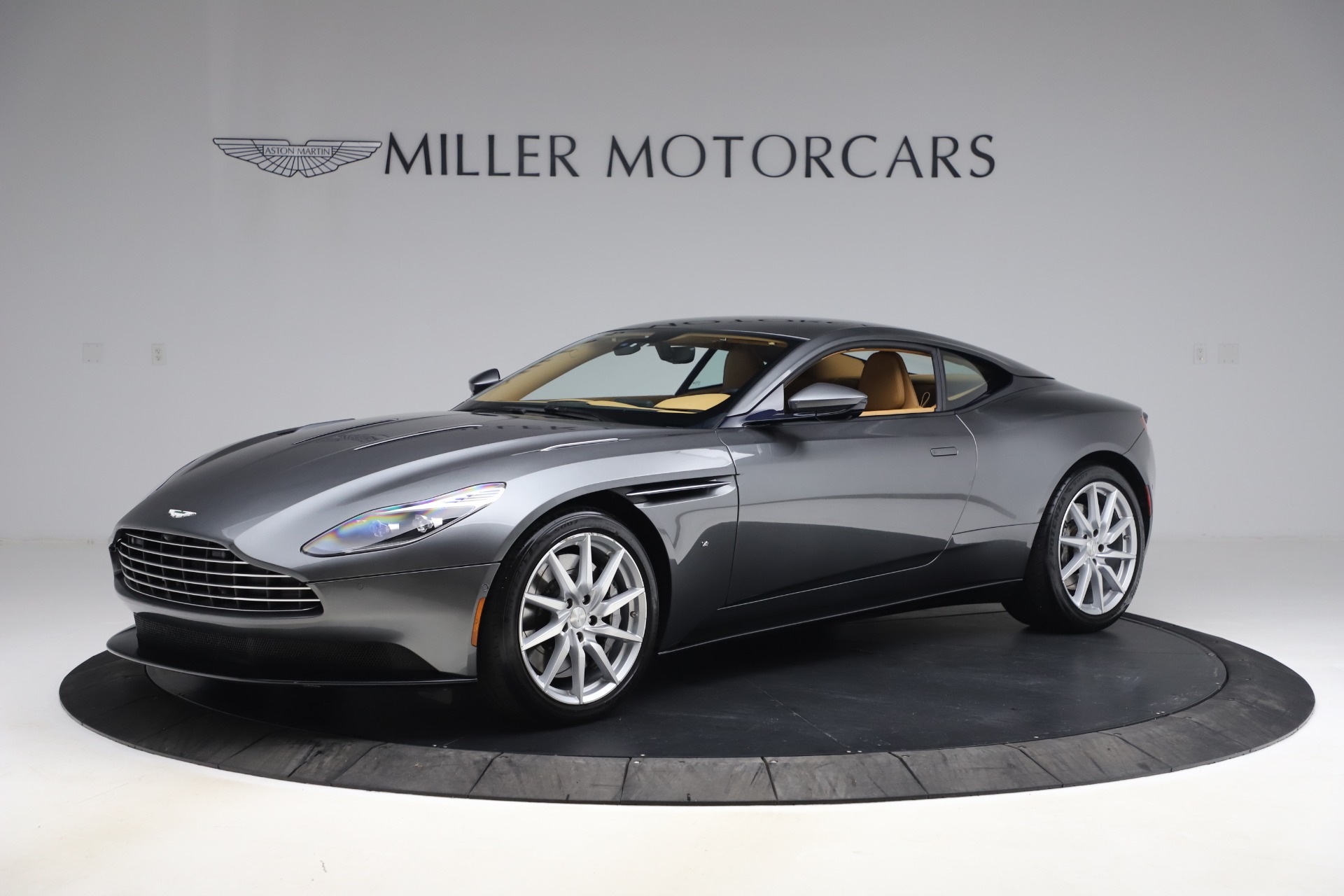 Used 2017 Aston Martin DB11 V12 Coupe for sale $149,900 at Alfa Romeo of Westport in Westport CT 06880 1