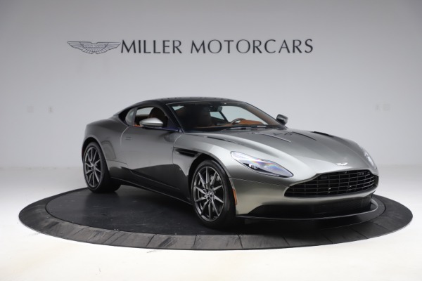 Used 2017 Aston Martin DB11 V12 Coupe for sale $134,900 at Alfa Romeo of Westport in Westport CT 06880 10