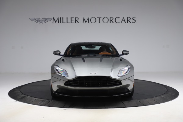 Used 2017 Aston Martin DB11 V12 Coupe for sale $134,900 at Alfa Romeo of Westport in Westport CT 06880 11