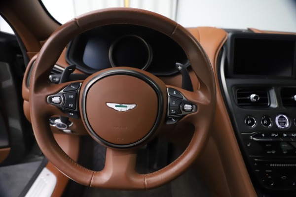 Used 2017 Aston Martin DB11 V12 Coupe for sale $134,900 at Alfa Romeo of Westport in Westport CT 06880 16