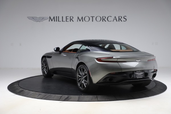 Used 2017 Aston Martin DB11 V12 Coupe for sale $134,900 at Alfa Romeo of Westport in Westport CT 06880 4