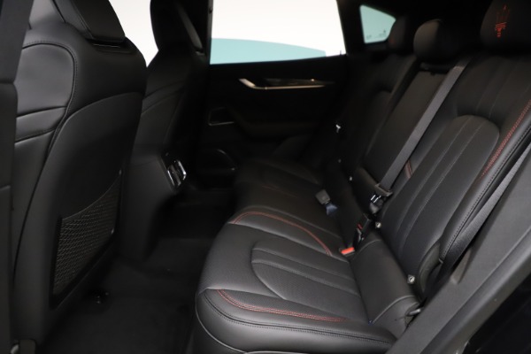 New 2021 Maserati Levante Q4 GranSport for sale $94,985 at Alfa Romeo of Westport in Westport CT 06880 18