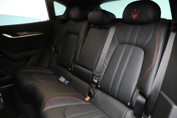 New 2021 Maserati Levante Q4 GranSport for sale $94,985 at Alfa Romeo of Westport in Westport CT 06880 19