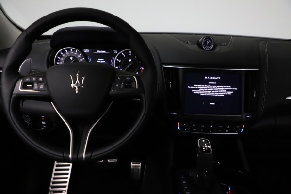 New 2021 Maserati Levante Q4 GranSport for sale $93,585 at Alfa Romeo of Westport in Westport CT 06880 16
