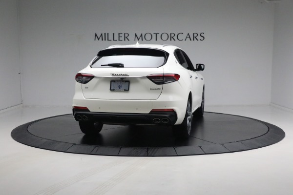 Used 2021 Maserati Levante Q4 for sale Sold at Alfa Romeo of Westport in Westport CT 06880 13