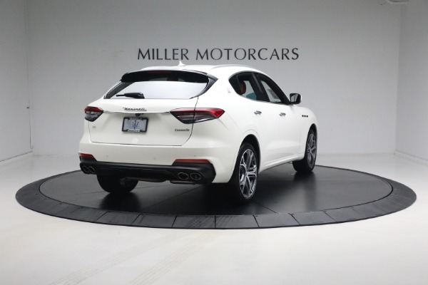 Used 2021 Maserati Levante Q4 for sale Sold at Alfa Romeo of Westport in Westport CT 06880 14