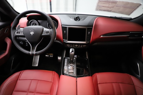 New 2021 Maserati Levante Q4 GranSport for sale Sold at Alfa Romeo of Westport in Westport CT 06880 17