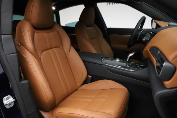 Used 2021 Maserati Levante S Q4 GranSport for sale Sold at Alfa Romeo of Westport in Westport CT 06880 24