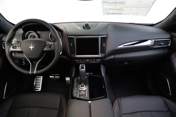 New 2021 Maserati Levante Q4 GranSport for sale Sold at Alfa Romeo of Westport in Westport CT 06880 25