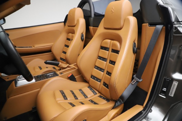 Used 2006 Ferrari F430 Spider for sale $249,900 at Alfa Romeo of Westport in Westport CT 06880 27