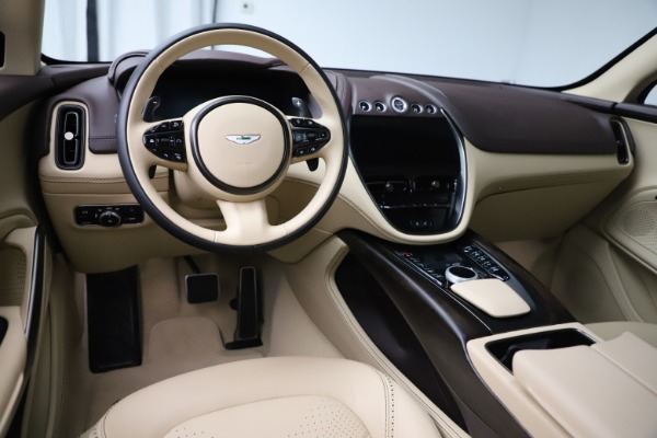 New 2021 Aston Martin DBX for sale $215,386 at Alfa Romeo of Westport in Westport CT 06880 13