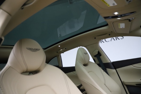 New 2021 Aston Martin DBX for sale $215,386 at Alfa Romeo of Westport in Westport CT 06880 25