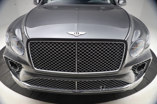 New 2021 Bentley Bentayga V8 for sale $213,720 at Alfa Romeo of Westport in Westport CT 06880 13