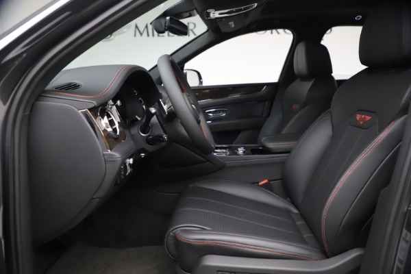 New 2021 Bentley Bentayga V8 for sale $213,720 at Alfa Romeo of Westport in Westport CT 06880 20