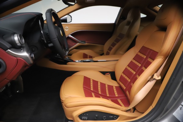 Used 2017 Ferrari F12 Berlinetta for sale $269,900 at Alfa Romeo of Westport in Westport CT 06880 14