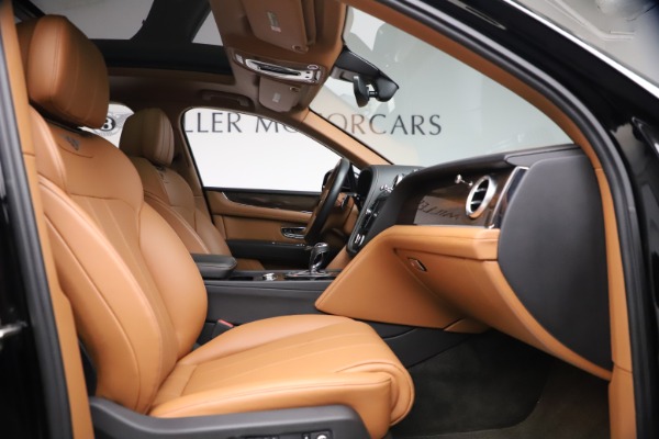 Used 2018 Bentley Bentayga Onyx Edition for sale Sold at Alfa Romeo of Westport in Westport CT 06880 21