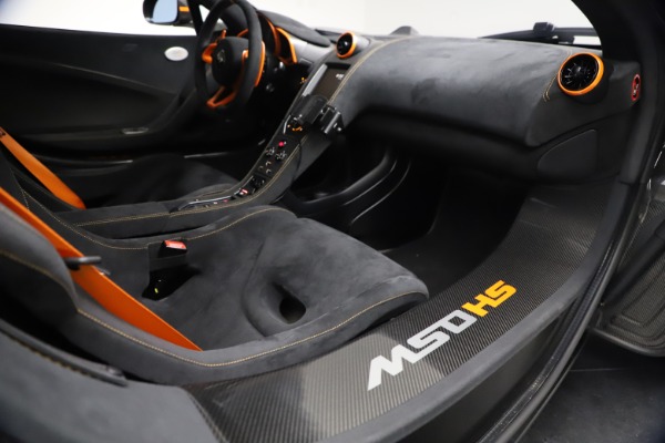 Used 2016 McLaren 688 MSO HS for sale $624,900 at Alfa Romeo of Westport in Westport CT 06880 23