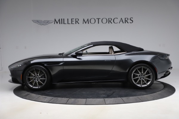 New 2021 Aston Martin DB11 Volante Convertible for sale $270,386 at Alfa Romeo of Westport in Westport CT 06880 12