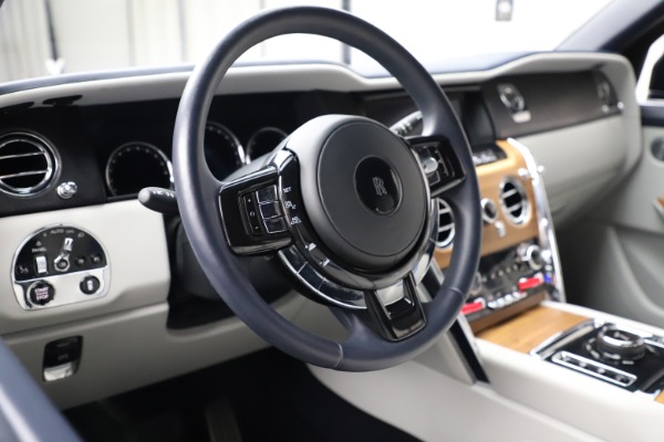 Used 2019 Rolls-Royce Cullinan for sale $349,900 at Alfa Romeo of Westport in Westport CT 06880 13