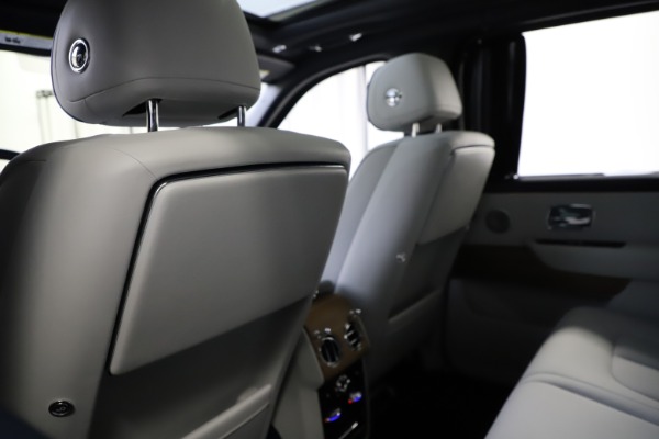 Used 2019 Rolls-Royce Cullinan for sale $349,900 at Alfa Romeo of Westport in Westport CT 06880 19