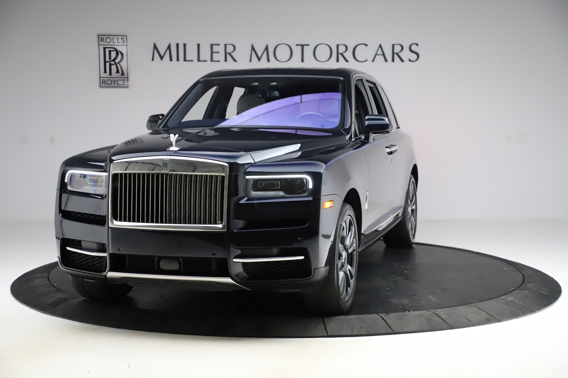 Used 2019 Rolls-Royce Cullinan for sale $349,900 at Alfa Romeo of Westport in Westport CT 06880 1
