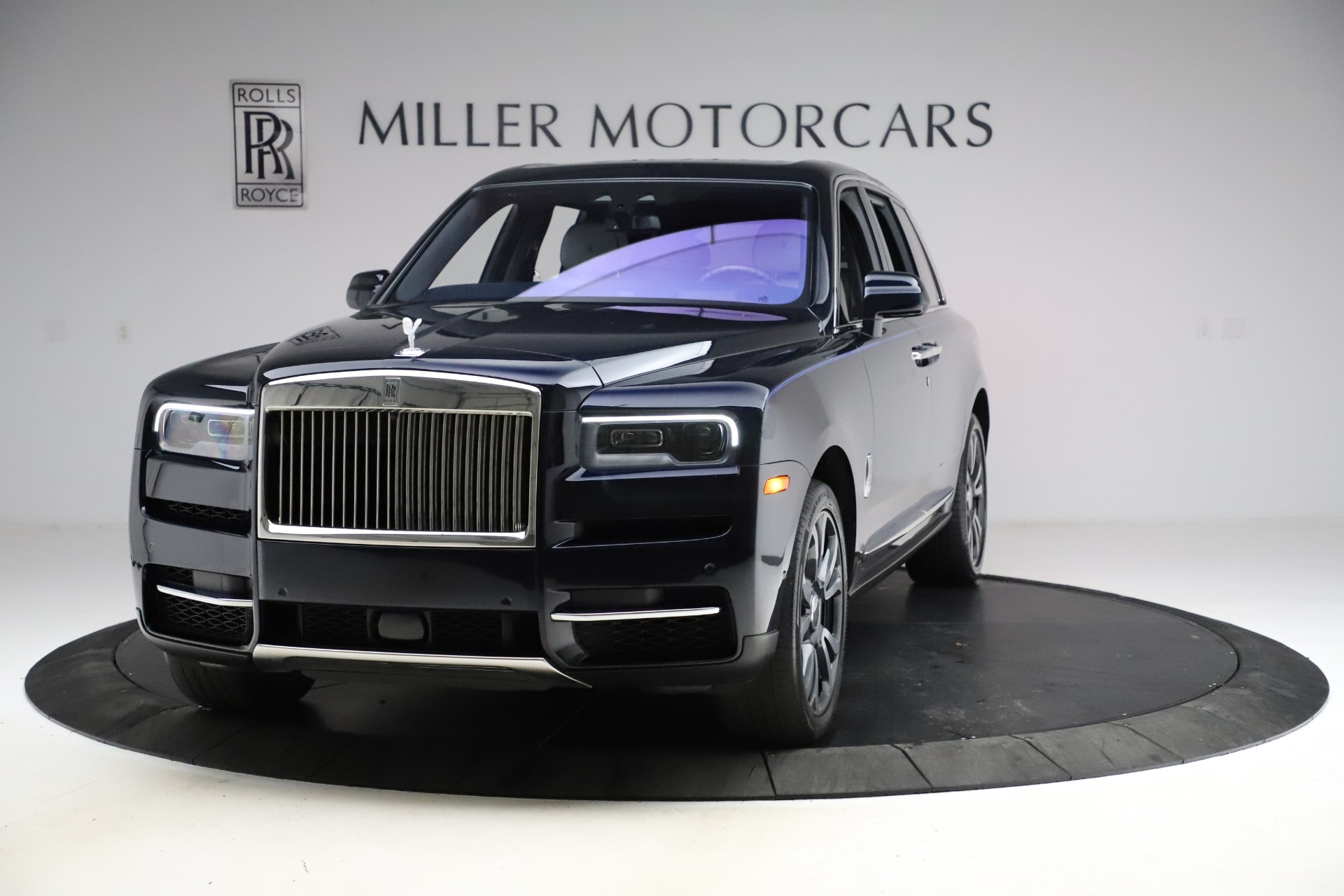 Used 2019 Rolls-Royce Cullinan for sale Sold at Alfa Romeo of Westport in Westport CT 06880 1