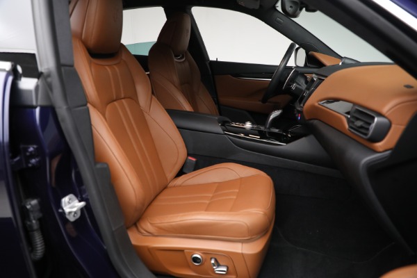 Used 2021 Maserati Levante Q4 GranSport for sale Sold at Alfa Romeo of Westport in Westport CT 06880 13
