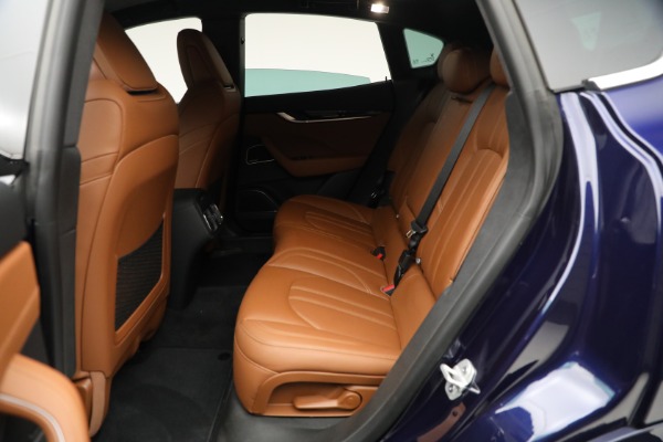 Used 2021 Maserati Levante Q4 GranSport for sale Sold at Alfa Romeo of Westport in Westport CT 06880 14
