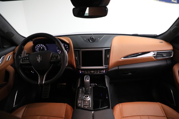 Used 2021 Maserati Levante Q4 GranSport for sale Sold at Alfa Romeo of Westport in Westport CT 06880 18