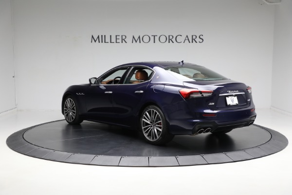 Used 2021 Maserati Ghibli S Q4 for sale Sold at Alfa Romeo of Westport in Westport CT 06880 10