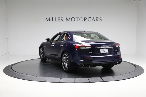 Used 2021 Maserati Ghibli S Q4 for sale Sold at Alfa Romeo of Westport in Westport CT 06880 11