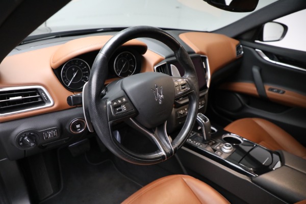 Used 2021 Maserati Ghibli S Q4 for sale Sold at Alfa Romeo of Westport in Westport CT 06880 28