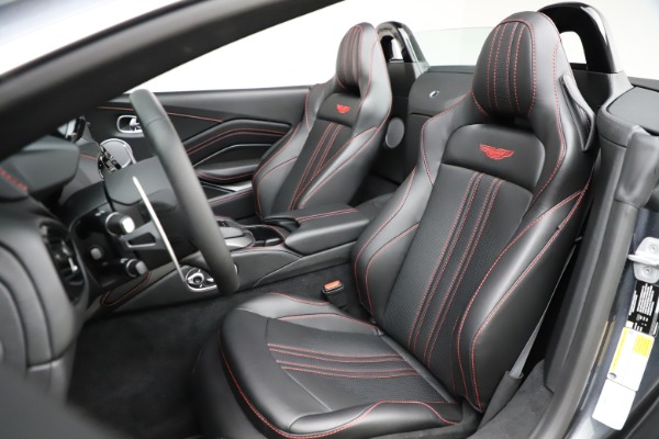New 2021 Aston Martin Vantage Roadster Convertible for sale Sold at Alfa Romeo of Westport in Westport CT 06880 23