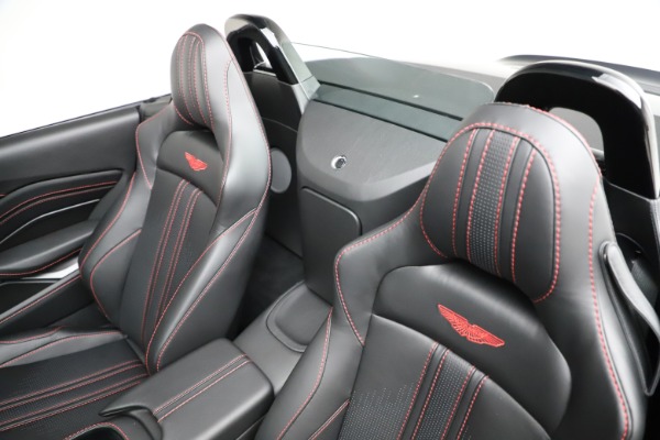 New 2021 Aston Martin Vantage Roadster Convertible for sale Sold at Alfa Romeo of Westport in Westport CT 06880 24