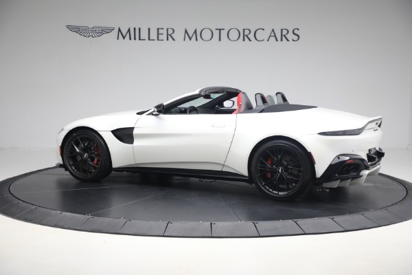 New 2021 Aston Martin Vantage Roadster Convertible for sale $189,186 at Alfa Romeo of Westport in Westport CT 06880 2