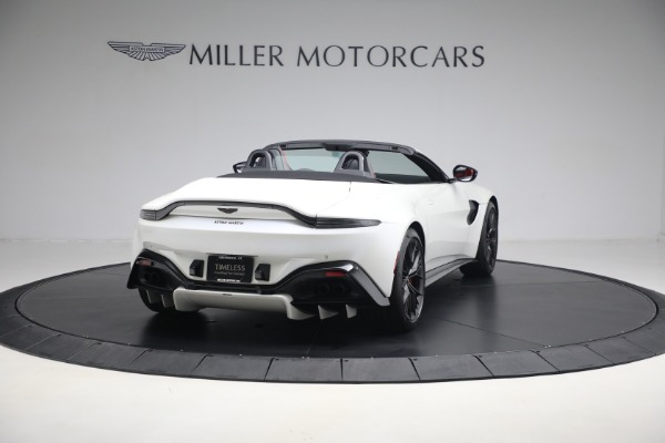New 2021 Aston Martin Vantage Roadster Convertible for sale $189,186 at Alfa Romeo of Westport in Westport CT 06880 5