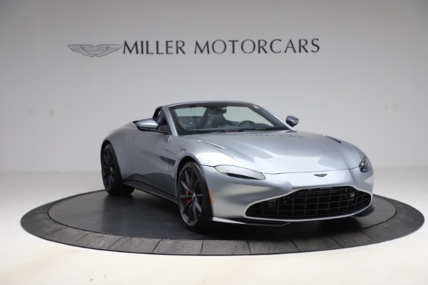 Used 2021 Aston Martin Vantage Roadster for sale $139,900 at Alfa Romeo of Westport in Westport CT 06880 11
