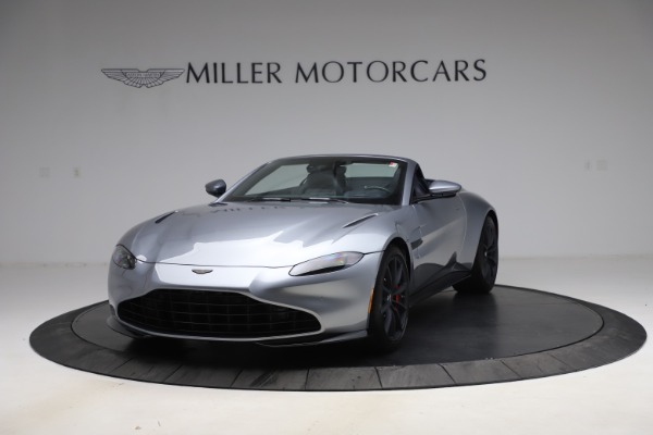 Used 2021 Aston Martin Vantage Roadster for sale $139,900 at Alfa Romeo of Westport in Westport CT 06880 13