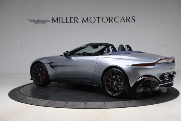 Used 2021 Aston Martin Vantage Roadster for sale $139,900 at Alfa Romeo of Westport in Westport CT 06880 3