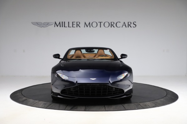 New 2021 Aston Martin Vantage Roadster Convertible for sale $205,686 at Alfa Romeo of Westport in Westport CT 06880 11