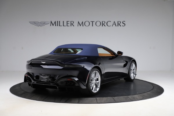 New 2021 Aston Martin Vantage Roadster Convertible for sale $205,686 at Alfa Romeo of Westport in Westport CT 06880 27