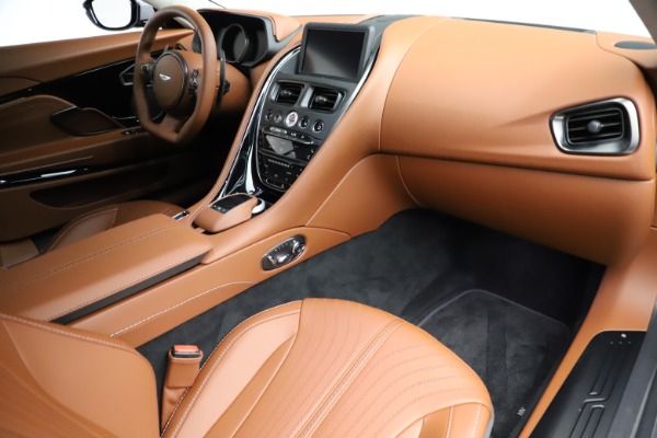 New 2020 Aston Martin DB11 V12 AMR for sale $263,561 at Alfa Romeo of Westport in Westport CT 06880 19