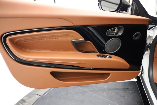 New 2021 Aston Martin DB11 Volante for sale $269,486 at Alfa Romeo of Westport in Westport CT 06880 22