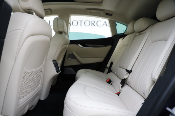 New 2021 Maserati Levante S Q4 GranLusso for sale $106,235 at Alfa Romeo of Westport in Westport CT 06880 21