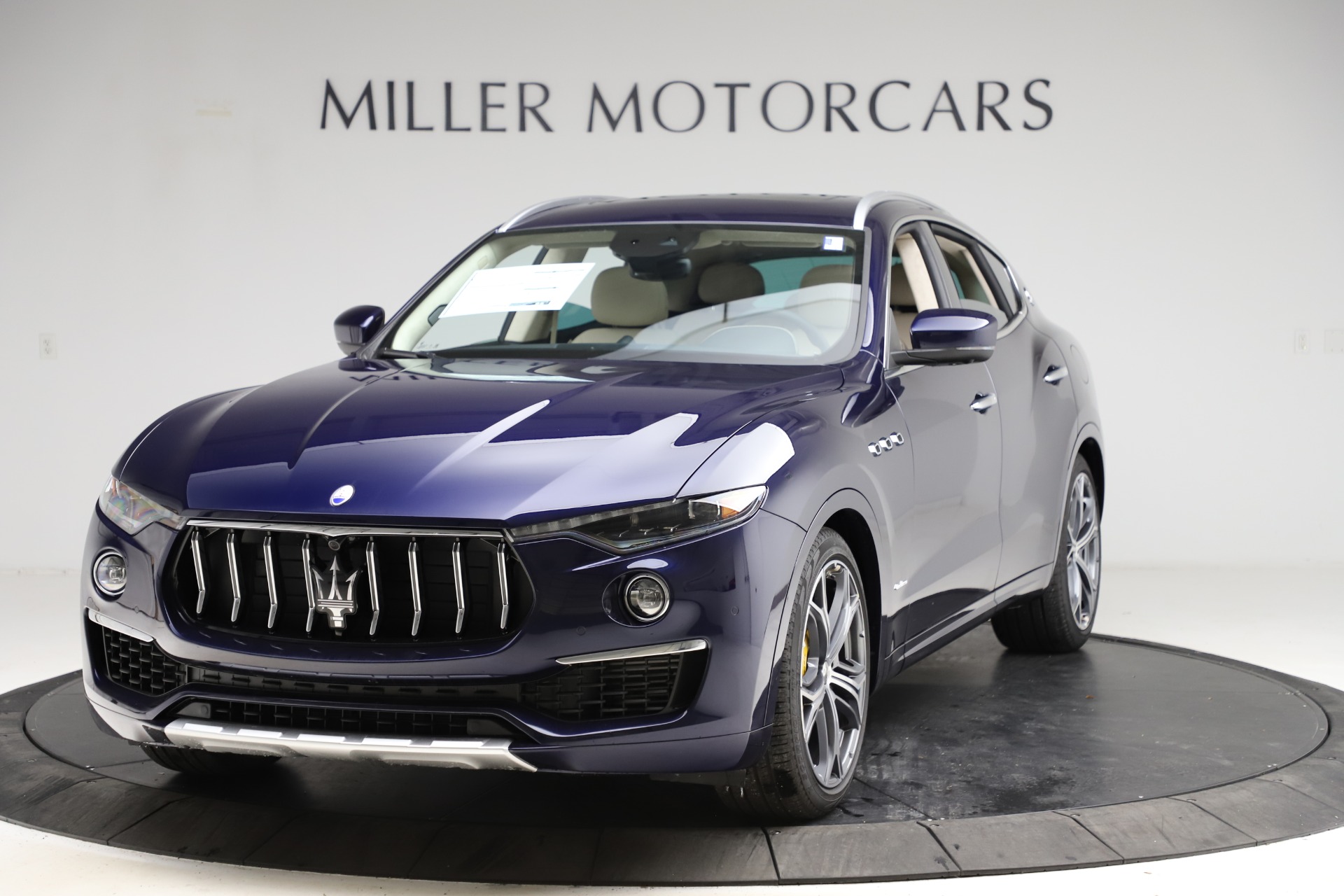 New 2021 Maserati Levante S Q4 GranLusso for sale $106,235 at Alfa Romeo of Westport in Westport CT 06880 1