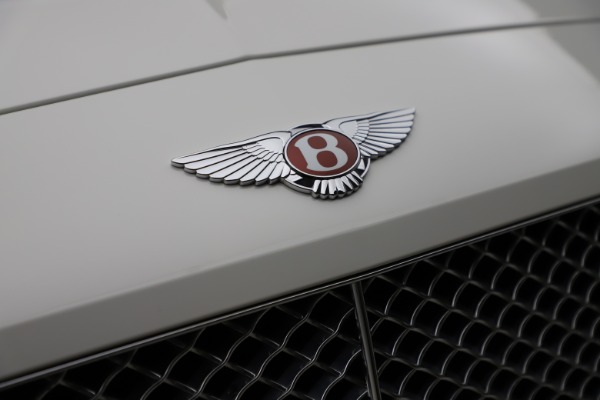 Used 2016 Bentley Continental GT V8 for sale $149,900 at Alfa Romeo of Westport in Westport CT 06880 22